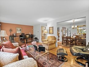 770 Salisbury St 424, Worcester MA 01609