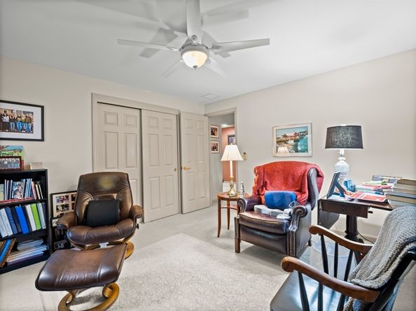 770 Salisbury St 424, Worcester MA 01609
