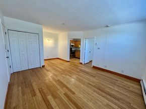 8 Tara Dr 2, Weymouth MA 02188