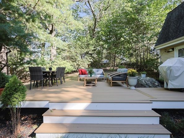 57 Norval Ave, Stoneham MA 02180
