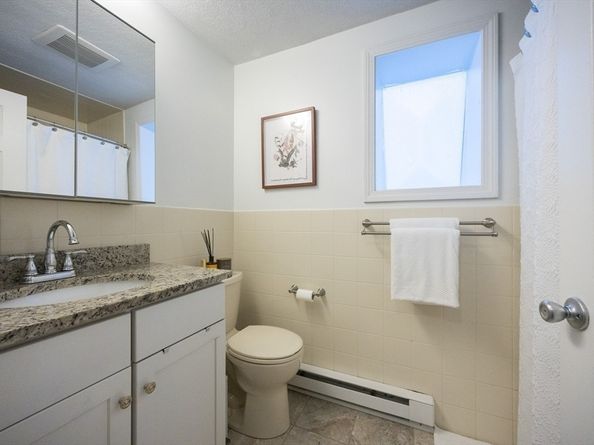 57 Norval Ave, Stoneham MA 02180
