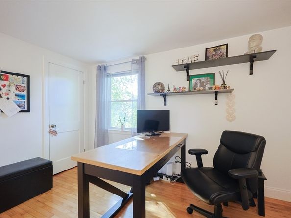 57 Norval Ave, Stoneham MA 02180