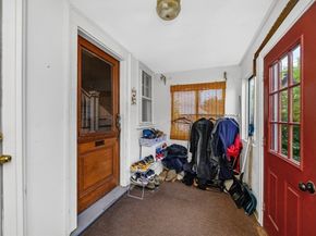 88 Bartlett Ave, Belmont MA 02478
