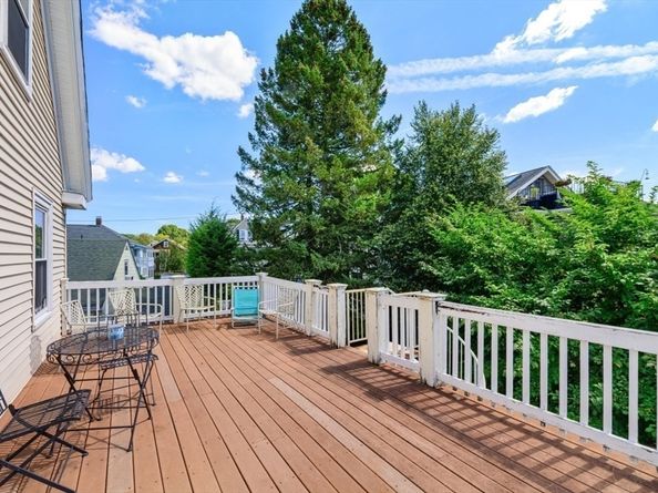 88 Bartlett Ave, Belmont MA 02478