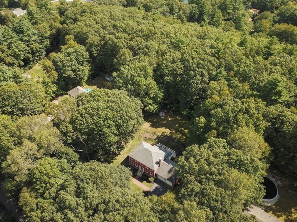 60 Allen Rd, Sturbridge MA 01566