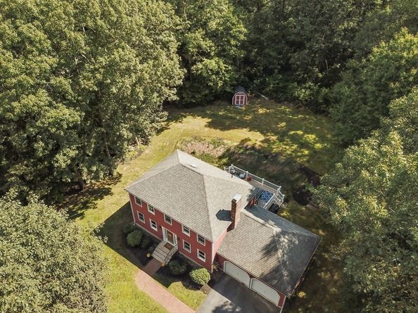 60 Allen Rd, Sturbridge MA 01566