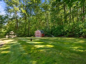 60 Allen Rd, Sturbridge MA 01566