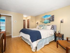 60 Allen Rd, Sturbridge MA 01566