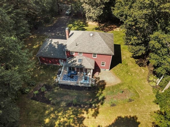 60 Allen Rd, Sturbridge MA 01566