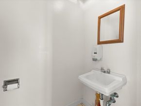 14 Cottage St, Brockton MA 02301