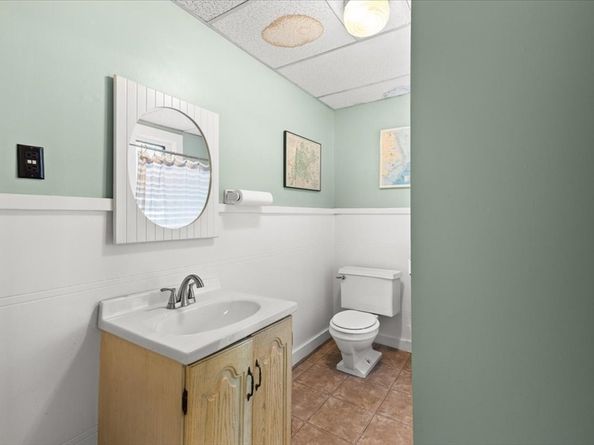 14 Cottage St, Brockton MA 02301