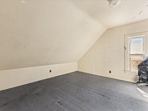 14 Cottage St, Brockton MA 02301