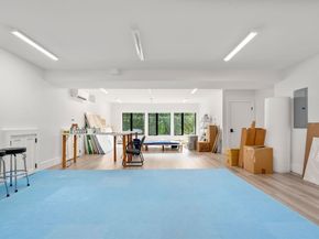 61 Lakeview Ave, Newton MA 02460
