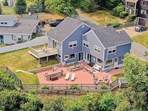 35 Prospect Ave, Hull MA 02045