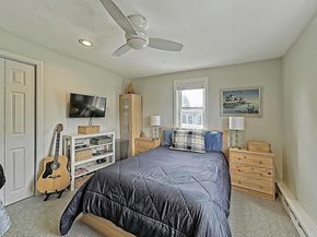 35 Prospect Ave, Hull MA 02045