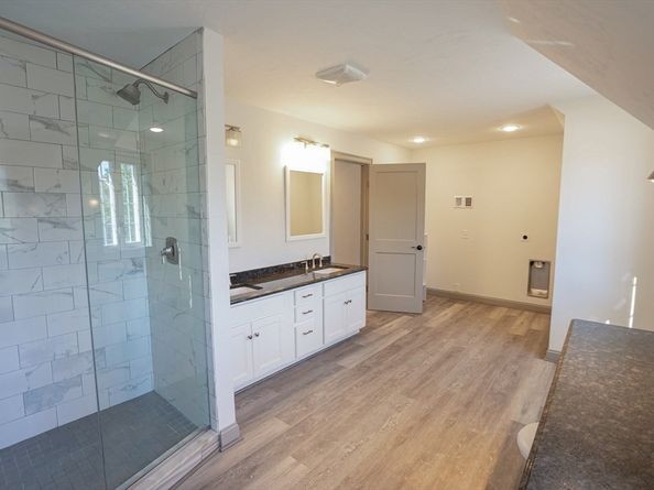 6 Talbot Farm Rd, Norwood MA 02062