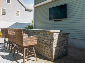 6 Talbot Farm Rd, Norwood MA 02062