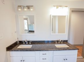 6 Talbot Farm Rd, Norwood MA 02062