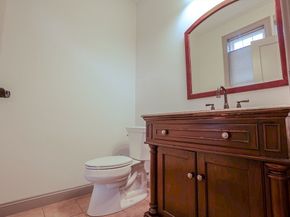 6 Talbot Farm Rd, Norwood MA 02062