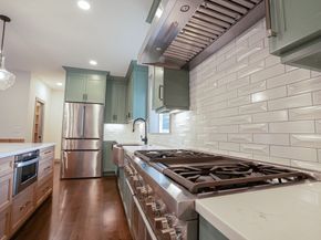 6 Talbot Farm Rd, Norwood MA 02062