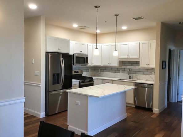 45 Plaza Way 406, Plymouth MA 02360