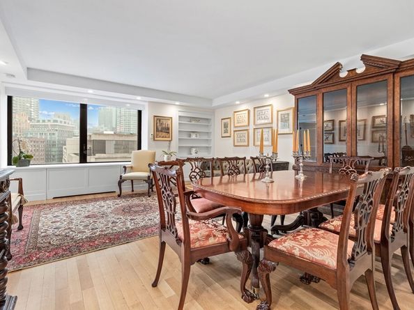 85 East India Row 9G, Boston MA 02110