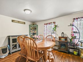 22 Beacon St, Woburn MA 01801