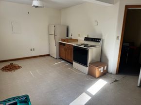 17 Thenius St, Worcester MA 01607