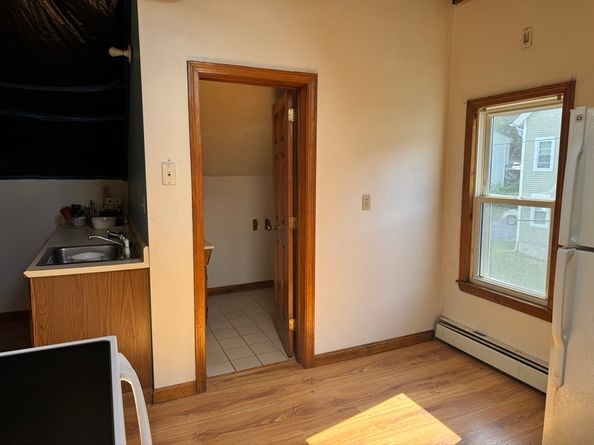 17 Thenius St, Worcester MA 01607