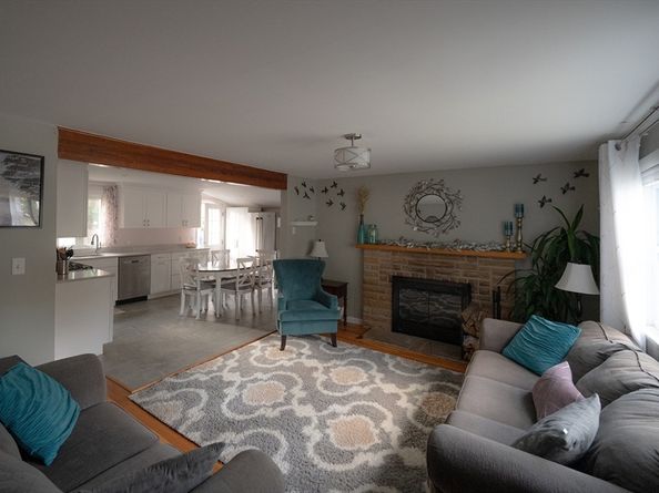 1853 Hyde Park Ave, Boston MA 02136