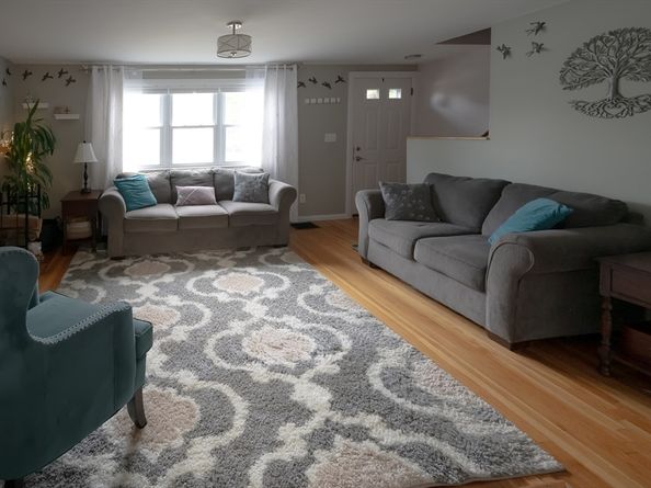 1853 Hyde Park Ave, Boston MA 02136