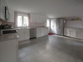 1853 Hyde Park Ave, Boston MA 02136