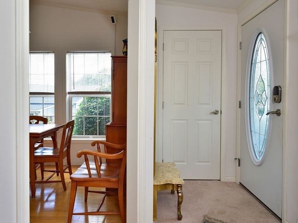 1606 Fox Run, Middleboro MA 02346