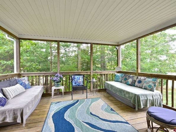 1606 Fox Run, Middleboro MA 02346