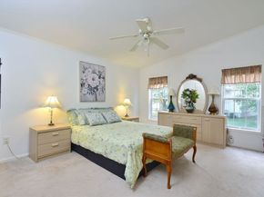 1606 Fox Run, Middleboro MA 02346