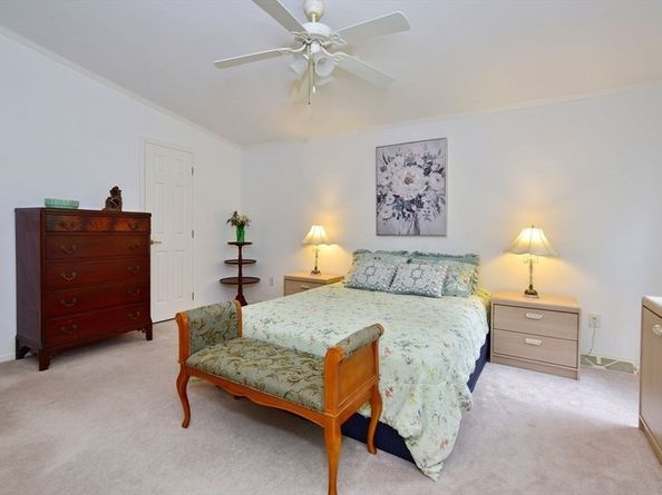 1606 Fox Run, Middleboro MA 02346