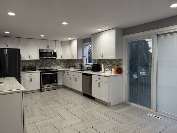 200 Sawtell Ave, Brockton MA 02302