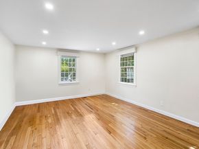 24 Jericho Road 24, Weston MA 02493
