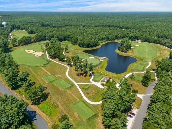 2 Golf Cottage Way, Mattapoisett MA 02739