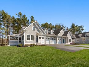 2 Golf Cottage Way, Mattapoisett MA 02739