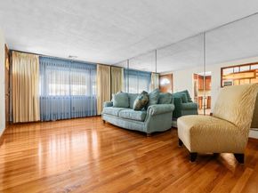 33 Lantern Rd, Revere MA 02151