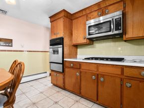 33 Lantern Rd, Revere MA 02151