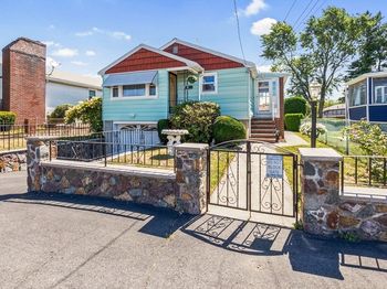 33 Lantern Rd