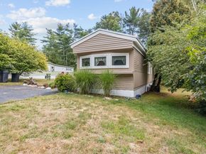 24 Beechwood Rd, Halifax MA 02338