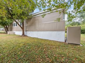 24 Beechwood Rd, Halifax MA 02338