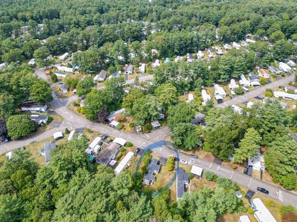 24 Beechwood Rd, Halifax MA 02338