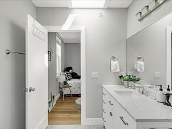 19 Plymouth Street 3, Cambridge MA 02141