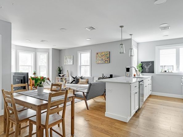 19 Plymouth Street 3, Cambridge MA 02141