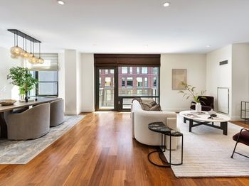 32 Traveler Street