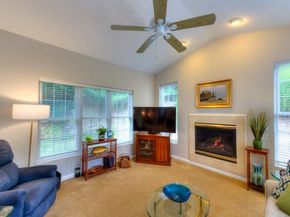 2 Lindsey Lane 2, Grafton MA 01560